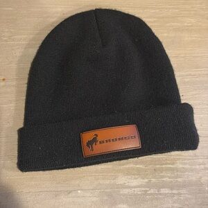 Bronco knit winter hat